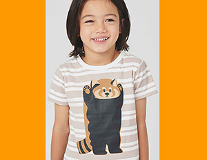 レッサーパンダのTシャツ